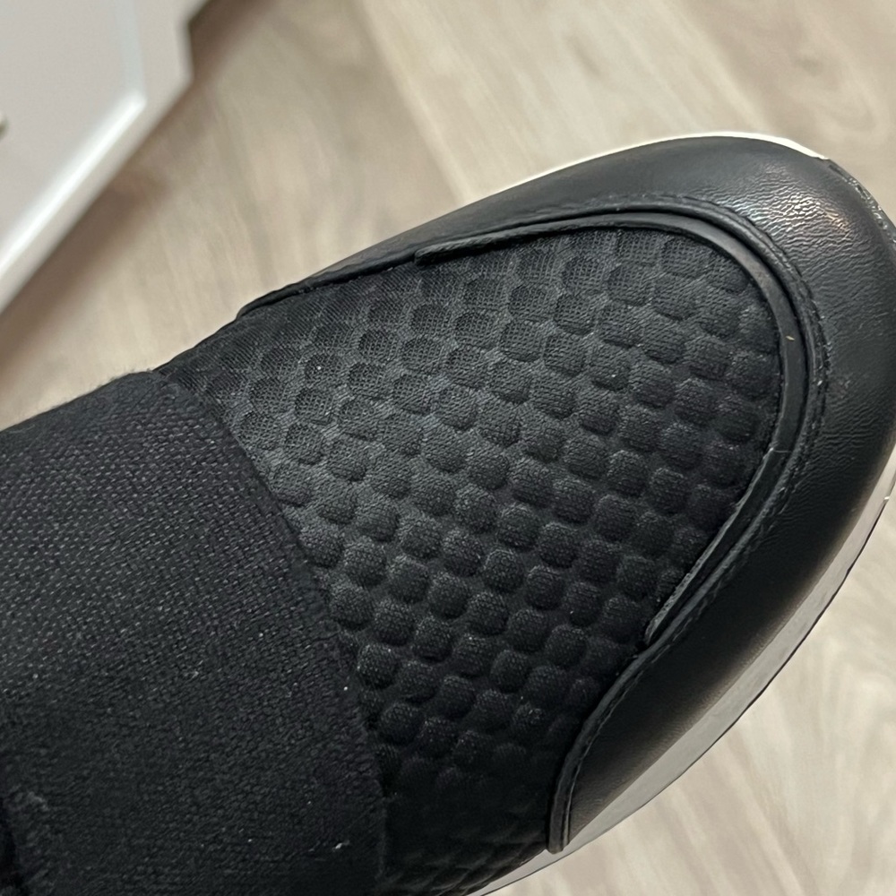 Baretraps Jamese Black Wedge Slip On Sneaker - Picture 6 of 10